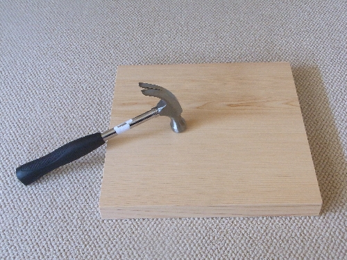 ひのきまな板の強度を試します